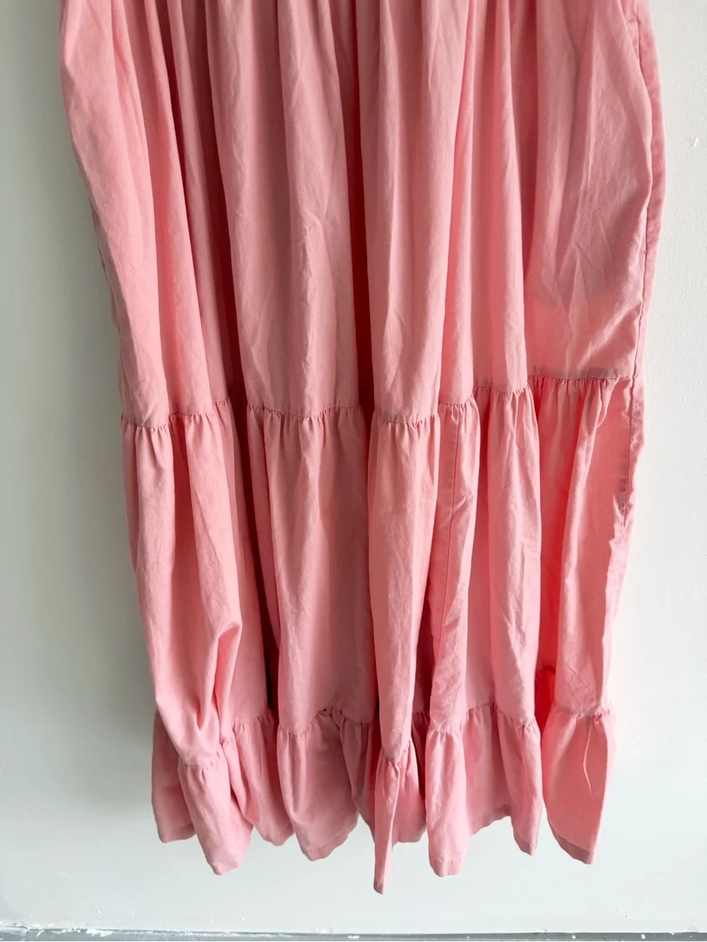 Abercrombie & Fitch ruffle dress flattering